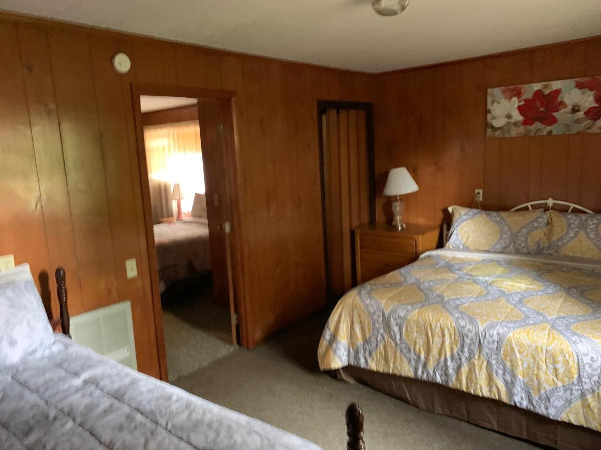 Phillips Historic Motel & Cottages Robbinsville Extérieur photo
