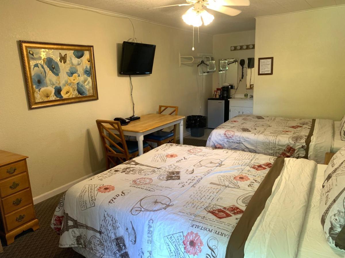 Phillips Historic Motel & Cottages Robbinsville Extérieur photo