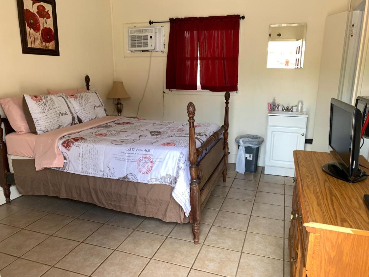 Phillips Historic Motel & Cottages Robbinsville Extérieur photo
